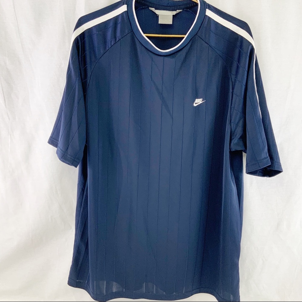 Nike Men’s Blue Short Sleeve Shirt